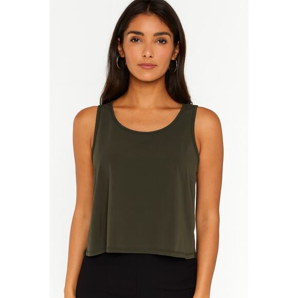 Lululemon army green cropped lightweight tank active summer 6 (?) EUC yoga run - Picture 1 of 6